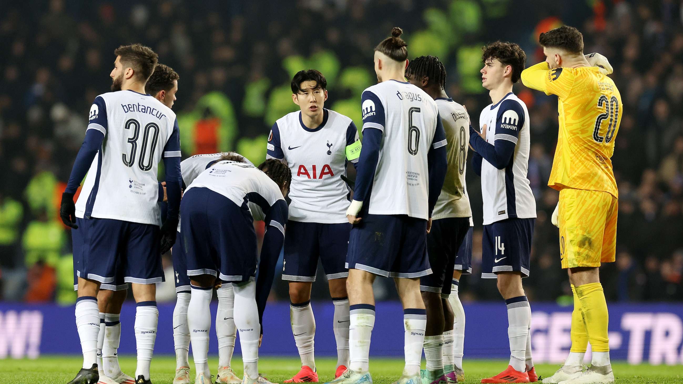 FIFA发布最新足球国家队世界排名 各国球队强弱对比引关注