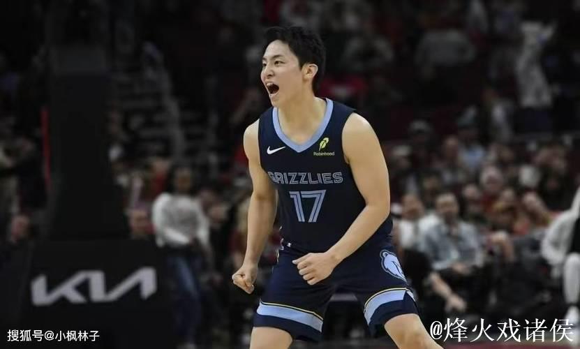 河村勇辉10分7助统治比赛 神奇不看人传球震撼全场